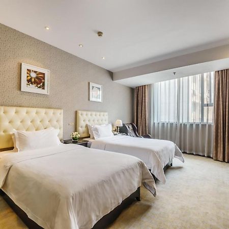 Chengdu Xuanya Yingyue Hotel Bagian luar foto