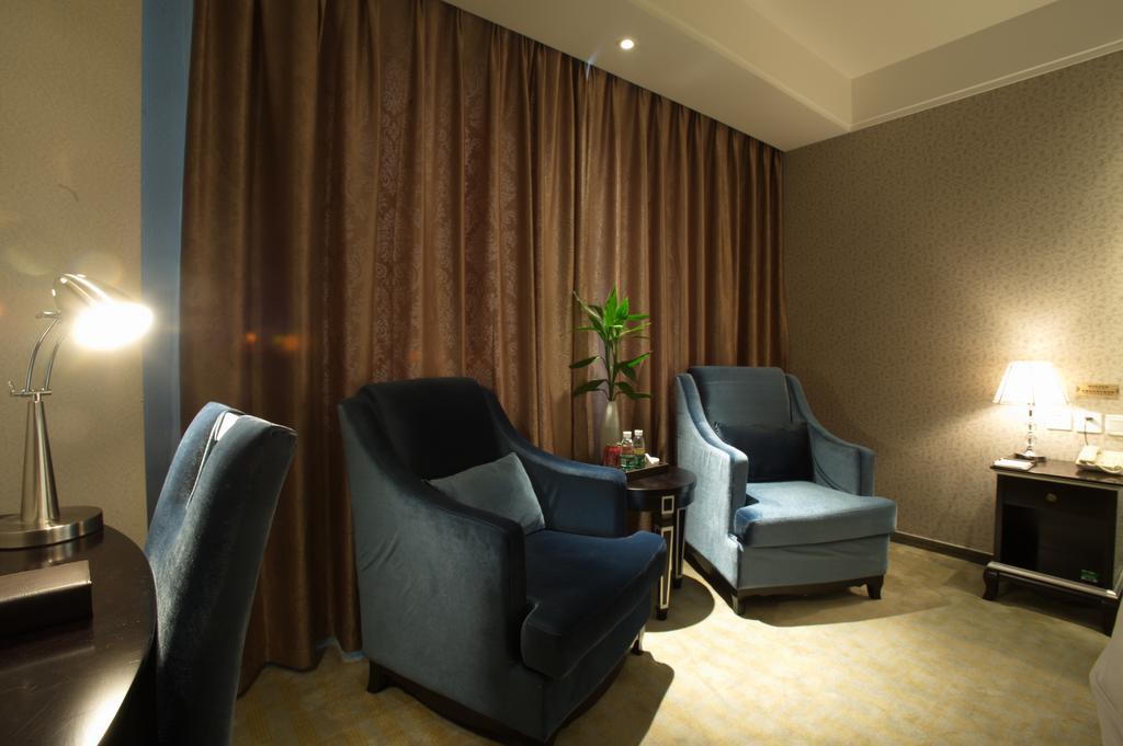 Chengdu Xuanya Yingyue Hotel Bagian luar foto