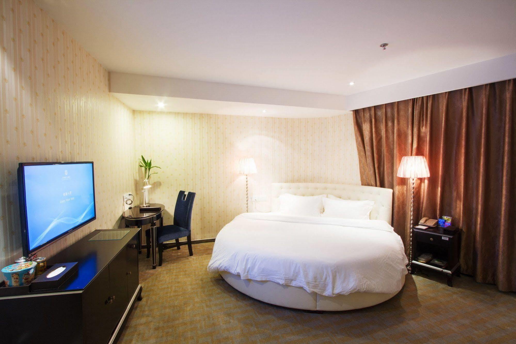 Chengdu Xuanya Yingyue Hotel Bagian luar foto