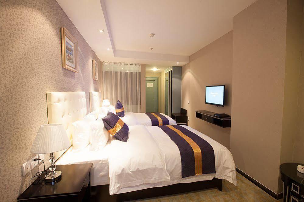 Chengdu Xuanya Yingyue Hotel Bagian luar foto