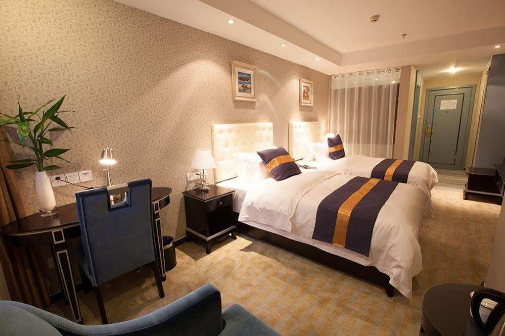 Chengdu Xuanya Yingyue Hotel Bagian luar foto