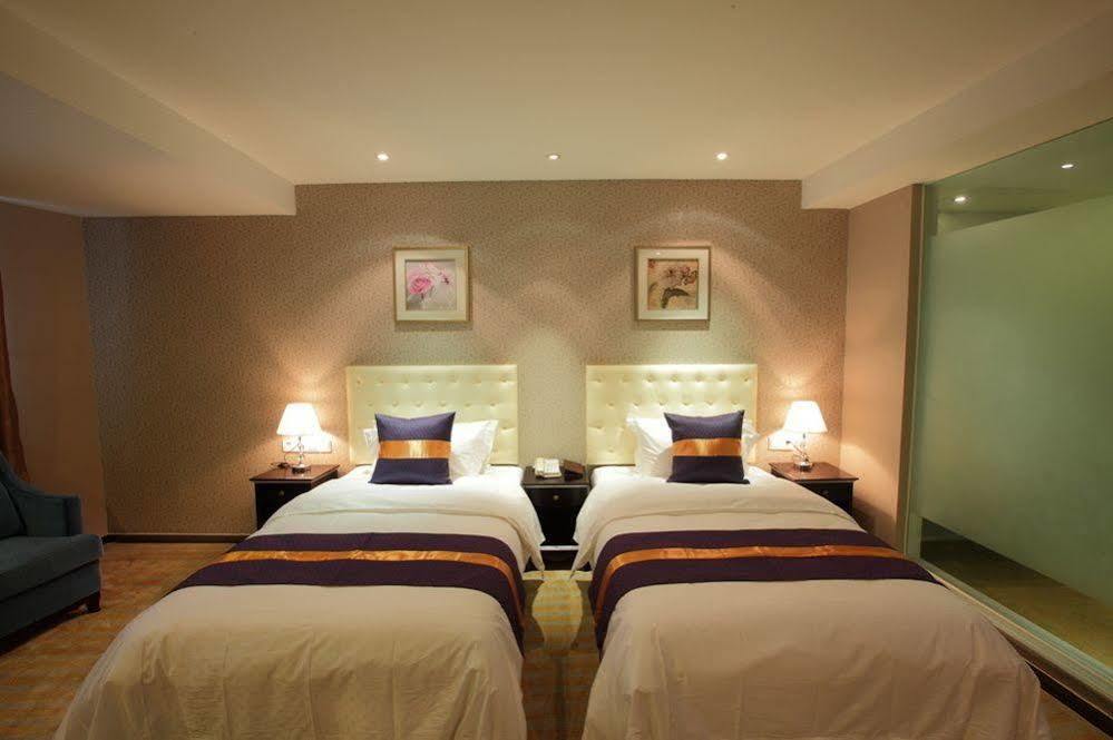 Chengdu Xuanya Yingyue Hotel Bagian luar foto