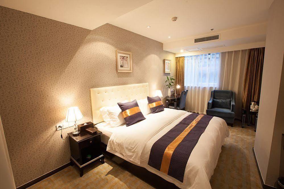 Chengdu Xuanya Yingyue Hotel Bagian luar foto