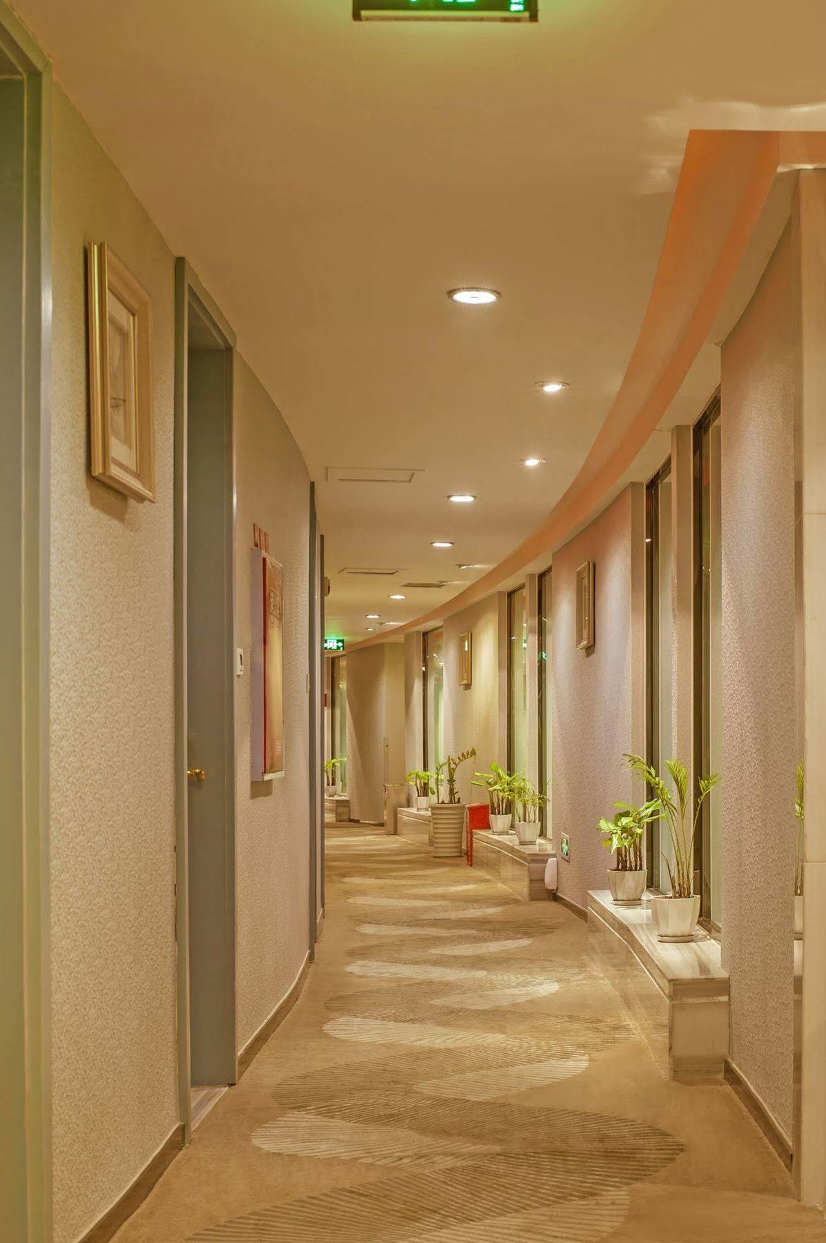 Chengdu Xuanya Yingyue Hotel Bagian luar foto